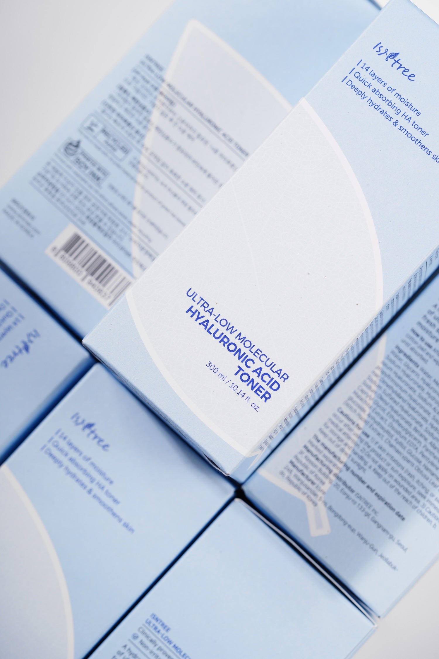 [Isntree] Tónico de ácido hialurónico de peso molecular ultrabajo 300 ml