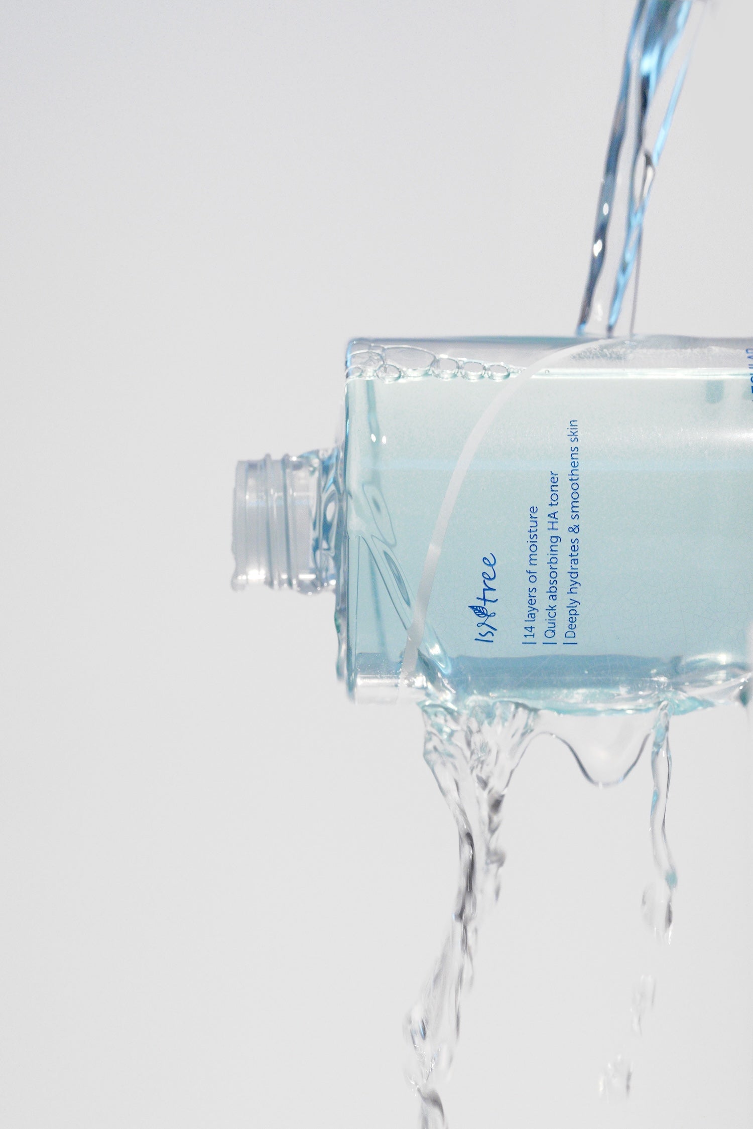 [Isntree] Tónico de ácido hialurónico de peso molecular ultrabajo 300 ml