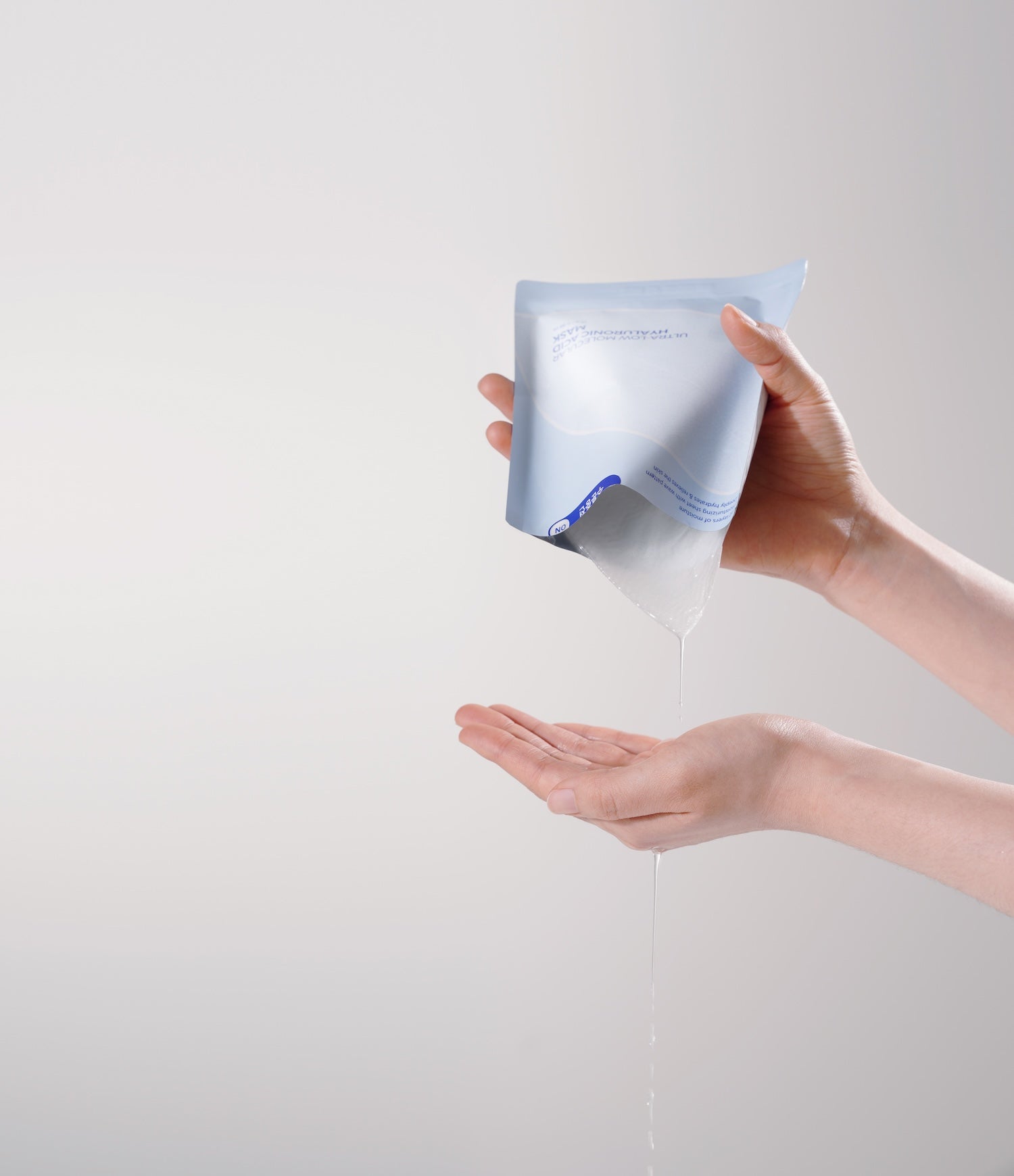 [Isntree] Mascarilla de ácido hialurónico de peso molecular ultrabajo (10 unidades)