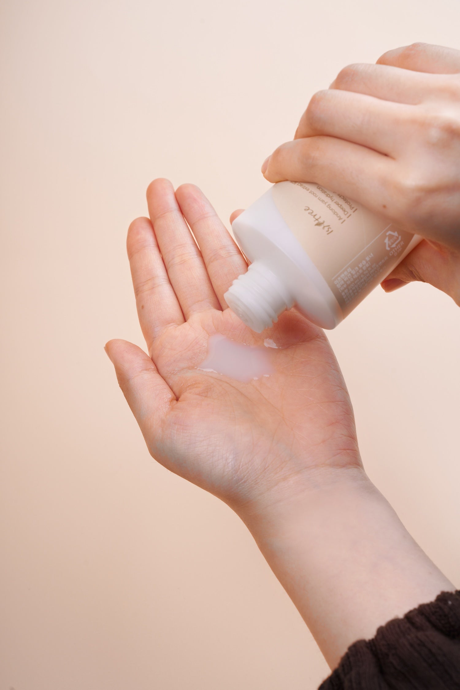 [Isntree] Tónico de leche vegana de raíz de ñame 200 ml