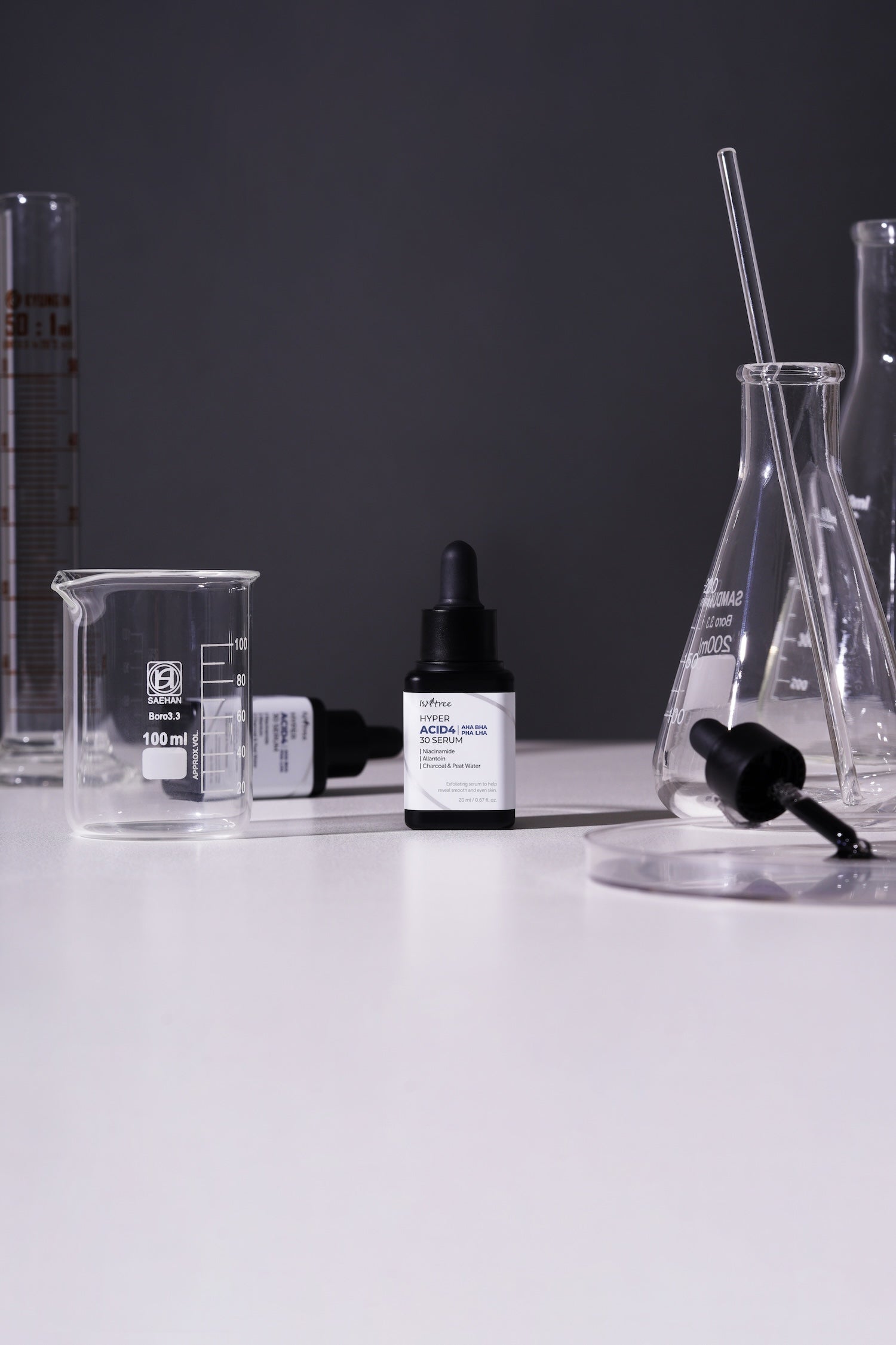 [Isntree] Suero Hyper Acid4 AHA BHA PHA LHA 30 20 ml