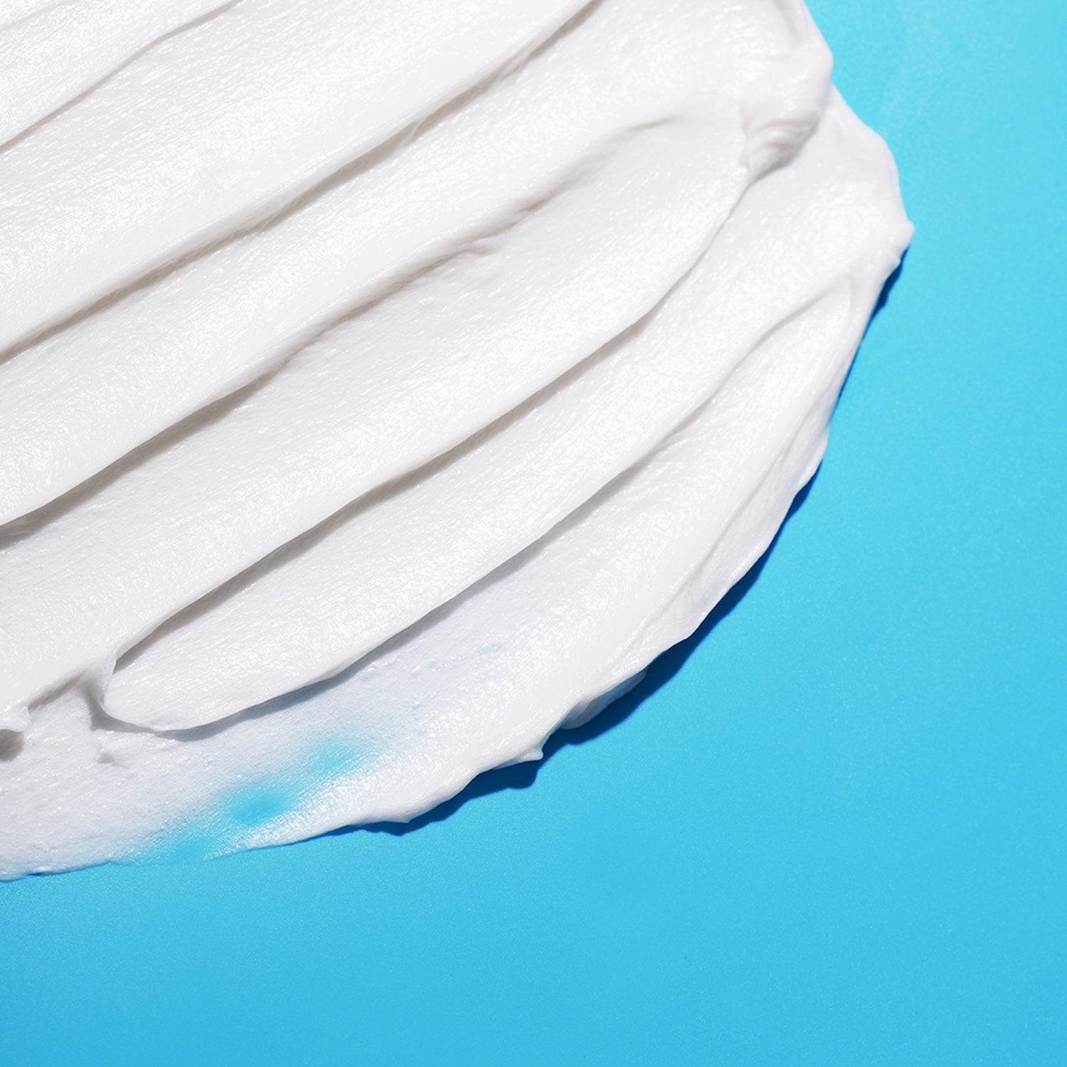 [Isntree] Espuma limpiadora de ácido hialurónico de bajo pH 150 ml