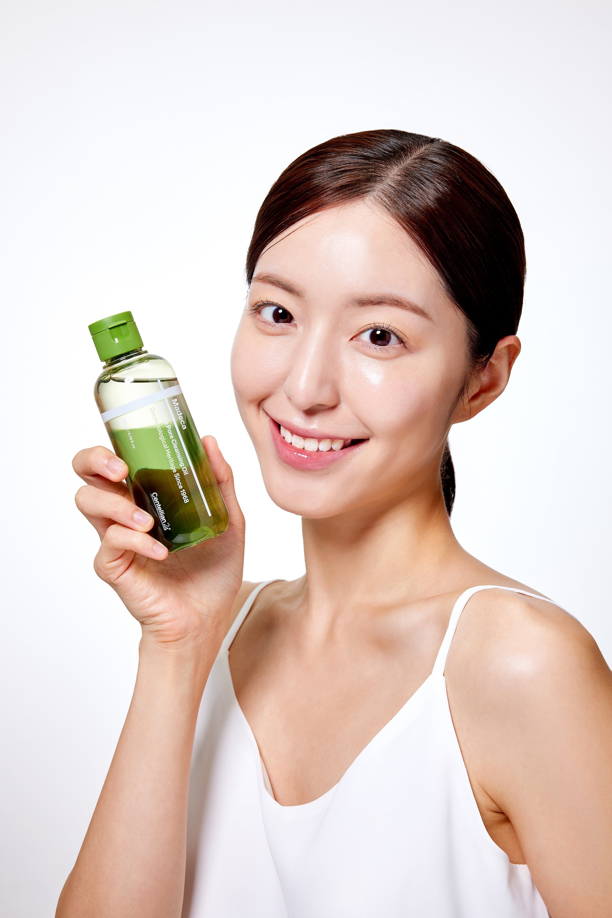 [Centellian24] Madeca Matcha Pore Cleansing Oil 200ml